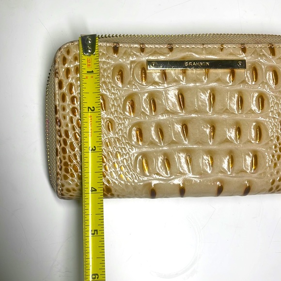 Brahmin Alligator Skinned Wallet - Picture 7 of 8